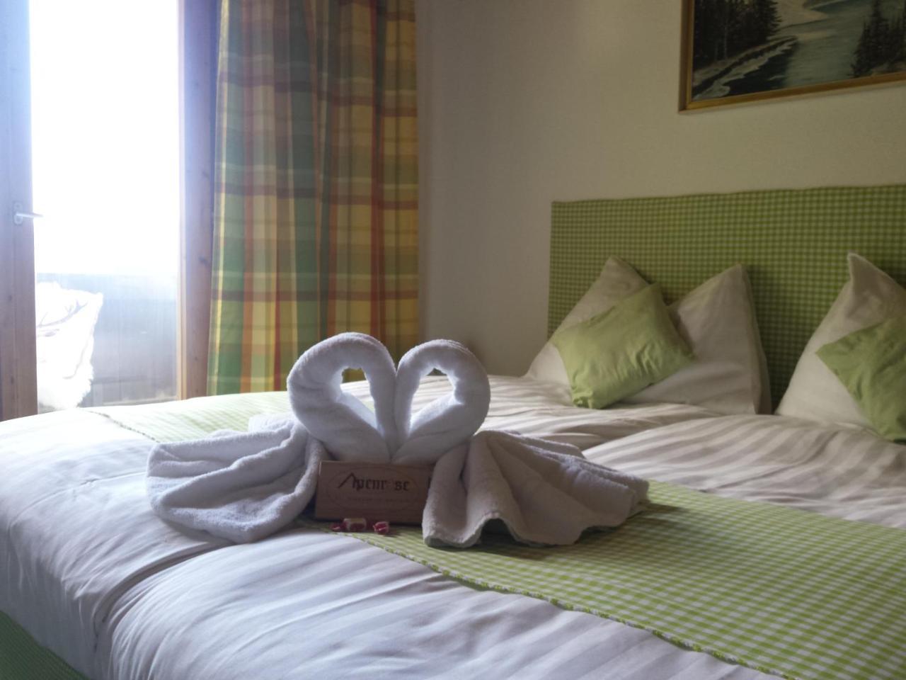 Sankt Sigmund im Sellrain Pension Alpenrose מראה חיצוני תמונה