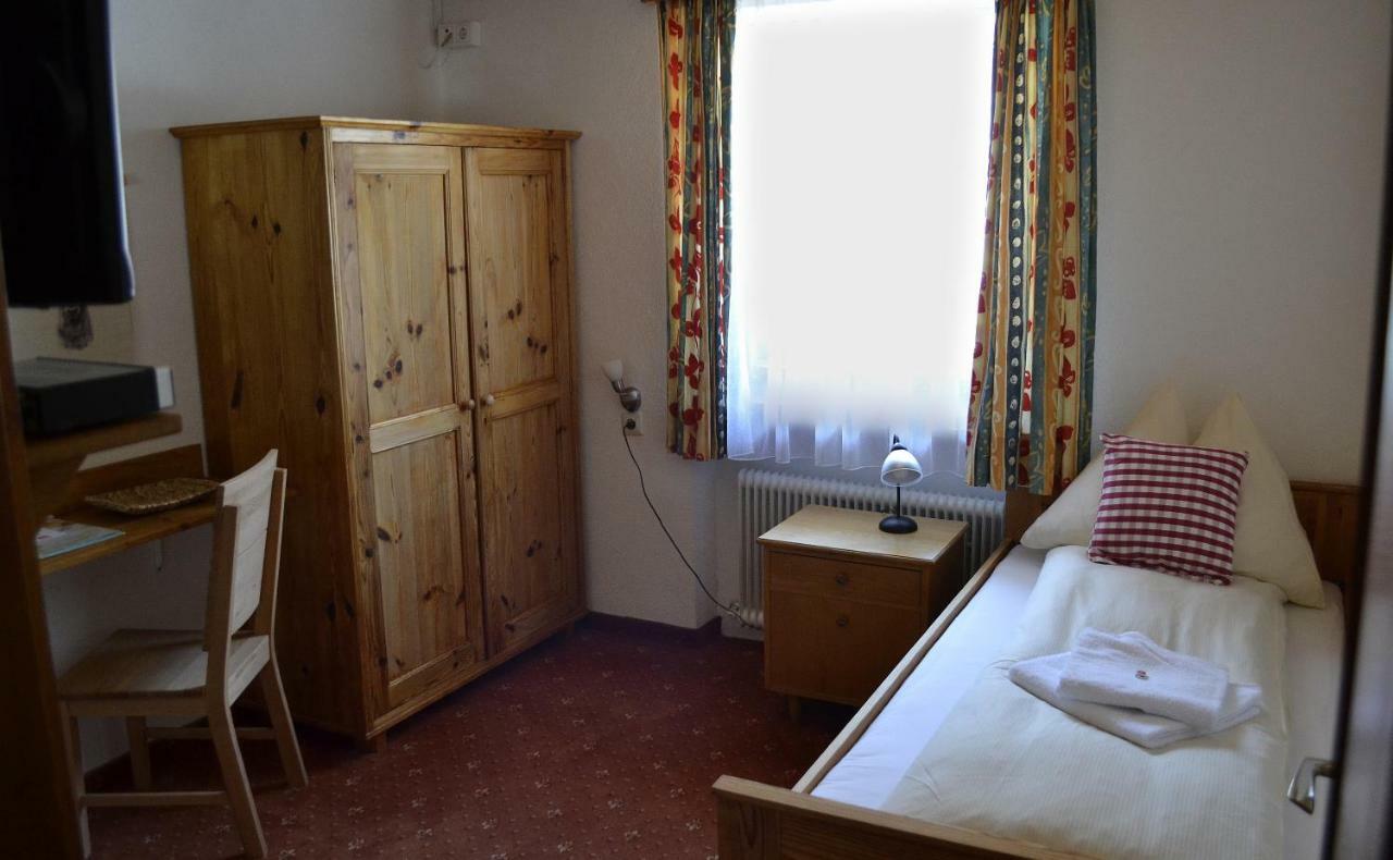 Sankt Sigmund im Sellrain Pension Alpenrose מראה חיצוני תמונה